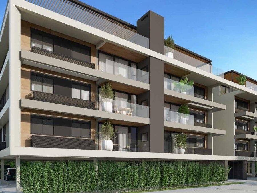 Fachada interna do edifício residencial com vista para o clube de lazer